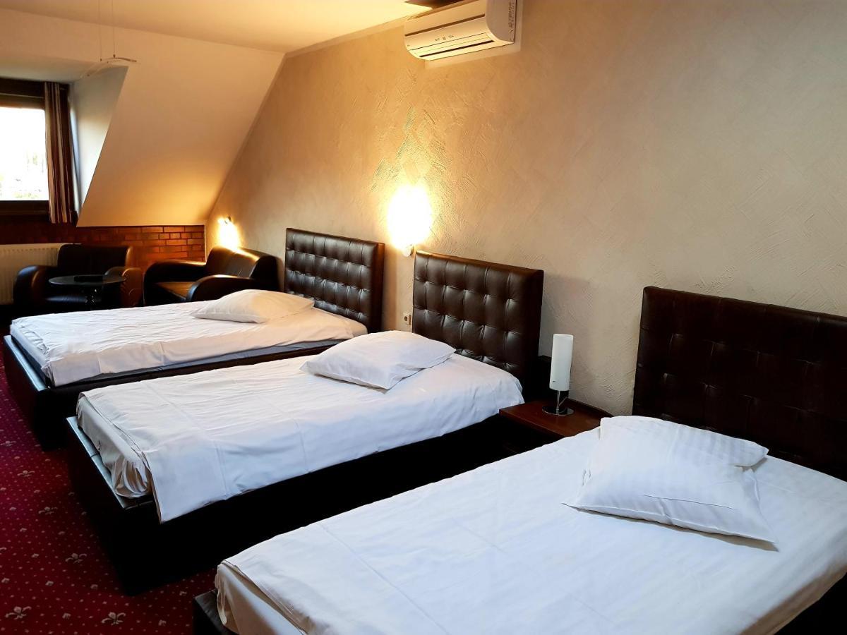 Amadeus Hotel Zielona Gora Exteriér fotografie