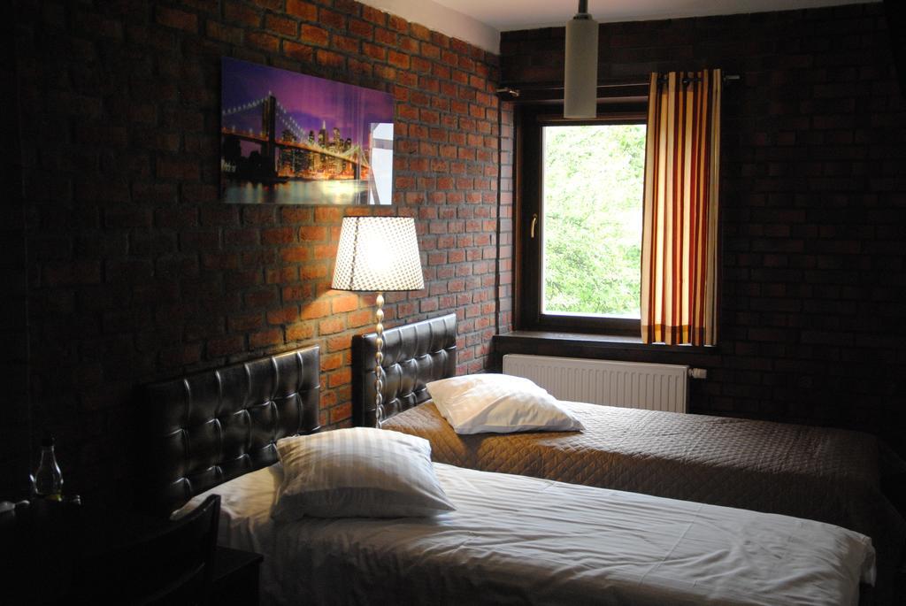 Amadeus Hotel Zielona Gora Pokoj fotografie